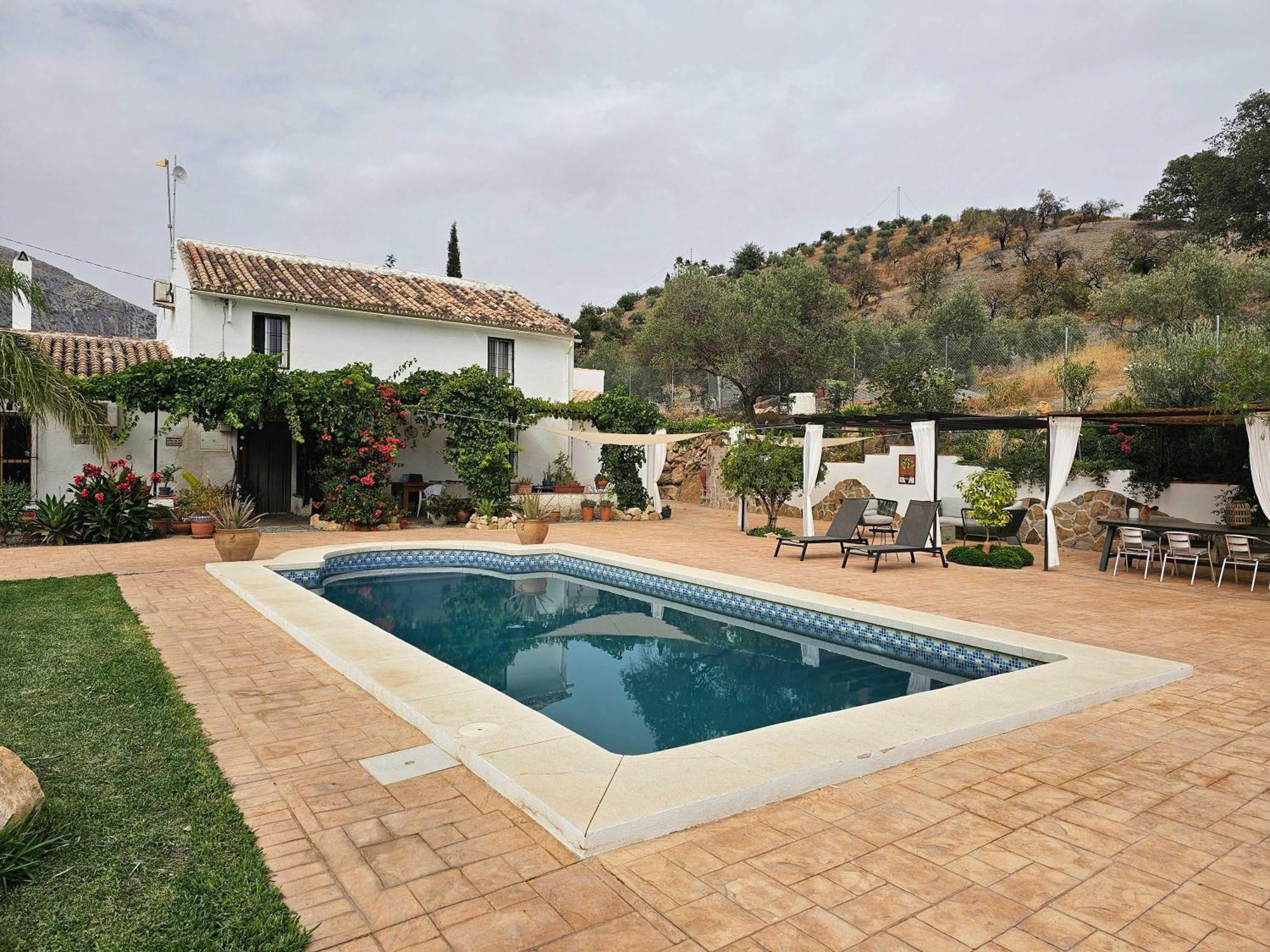 Villa La Vista Huma By Tiny Away Alora Esterno foto